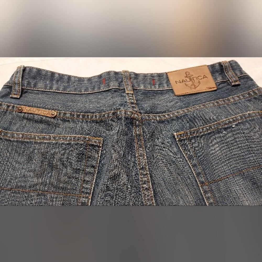 Nautica Relaxed Fit Medium Wash Straight Leg Jeans Mens Size 32x30 - Picture 5 of 8